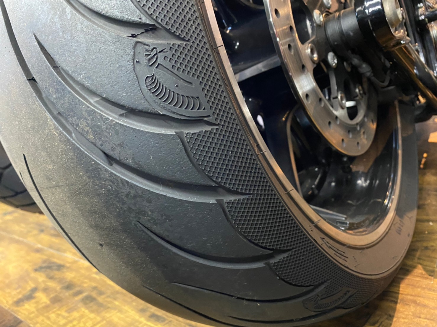 ブログ 【カスタム】AVON（エイボン）紹介 MotorCycleShop OZ-Garage